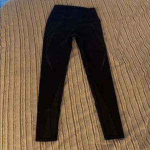 Alp yoga pants